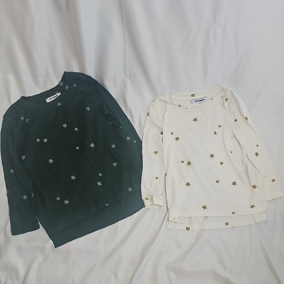 Old Navy Other - Old Navy Green and White Long Sleeve Sweater with Star Print